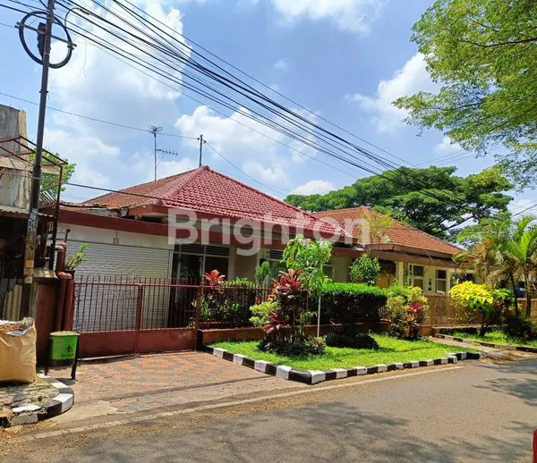 image BUTUH CEPAT LAKU BULAN INI! RUMAH 1 LANTAI SIAP HUNI SELANGKAH KE PASAR ORO ORO DOWO  (1)