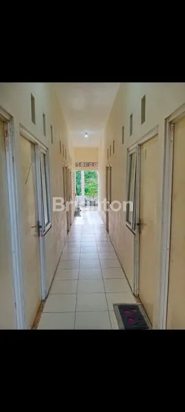image RUMAH KOS SELANGKAH KE KAMPUS UNESA  (1)