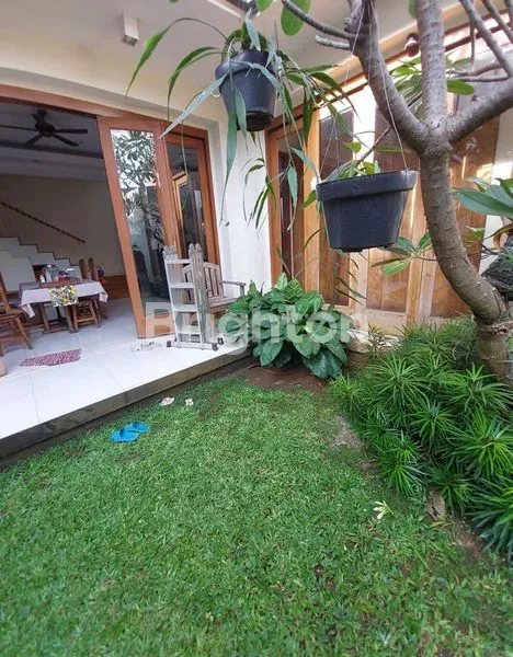 image RUMAH MEWAH  DI KEBAYORAN LAMA, LT 288M² JAKARTA (3)