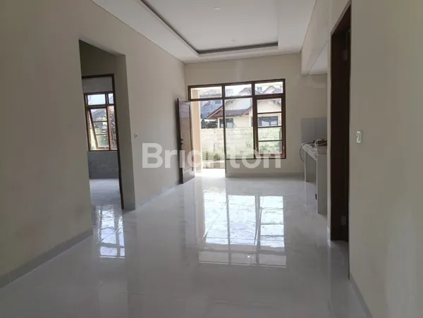 image RUMAH NYAMAN SIAP HUNI DI LOKASI STRATEGIS, BEBAS BANJIR! (2)