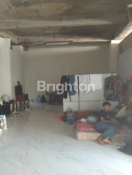 image RUMAH BARU 4 LANTAI COCOK UNTUK USAHA JUGA KANTOR  (5)