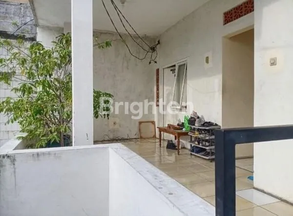 image RUMAH KOS SELANGKAH KE KAMPUS UNESA  (2)