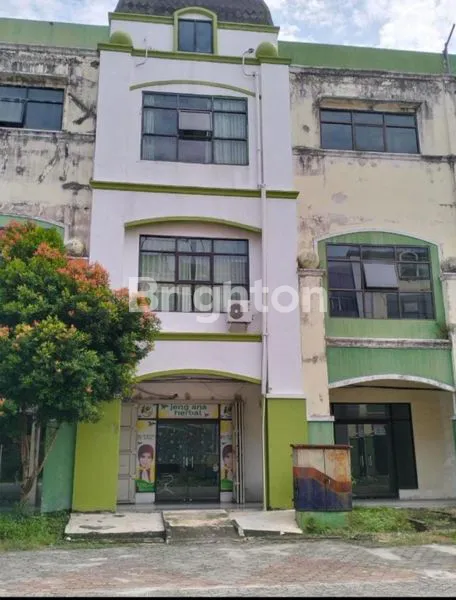 image RUKO 3 LANTAI KAWASAN JL SUDIRMAN PEKANBARU  (1)