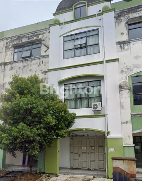 image RUKO 3 LANTAI KAWASAN JL SUDIRMAN PEKANBARU  (2)