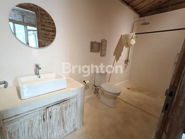 image VILLA JOGLO STYLE 3 BR, FULLY FURNISHED, PADANG LINJONG CANGGU (3)