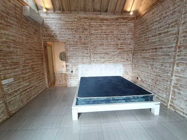 image VILLA JOGLO STYLE 3 BR, FULLY FURNISHED, PADANG LINJONG CANGGU (6)