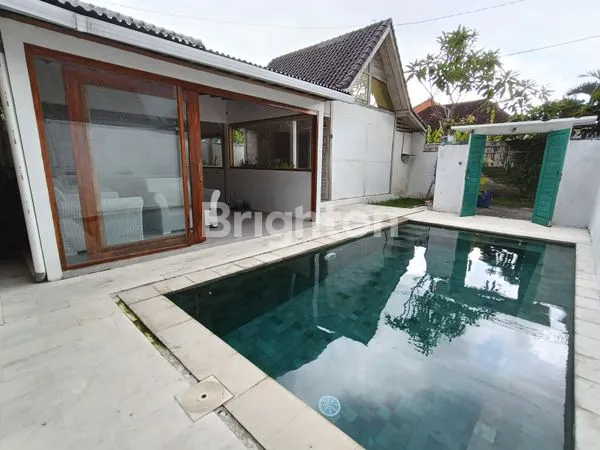 image VILLA JOGLO STYLE 3 BR, FULLY FURNISHED, PADANG LINJONG CANGGU (8)