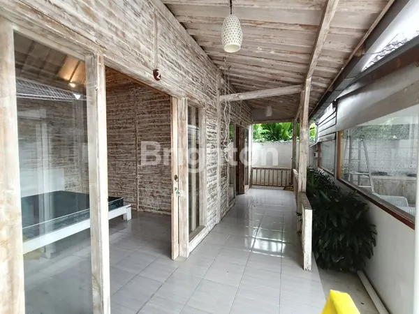image VILLA JOGLO STYLE 3 BR, FULLY FURNISHED, PADANG LINJONG CANGGU (7)