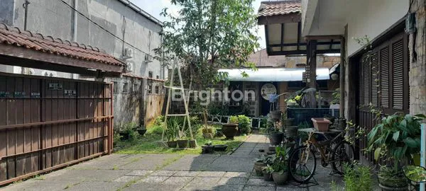image RUMAH LUAS KARYA DARMA (CONNECTING HOUSE) (3)