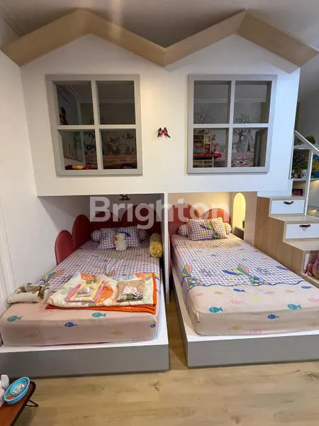 image RUMAH EKSKLUSIF 3 LANTAI DI GOLF ISLAND PIK (7)