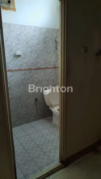 image RUMAH  2 LANTAI SHM DI BUDI MULIA PADEMBANGAN (5)