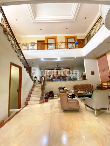 image RUMAH HOOK LUAS 419M² JUAL DI BAWAH NJOP DI SUNTER AGUNG JAKARTA UTARA (4)