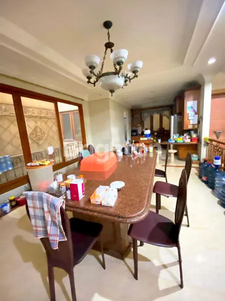 image RUMAH HOOK LUAS 419M² JUAL DI BAWAH NJOP DI SUNTER AGUNG JAKARTA UTARA (6)