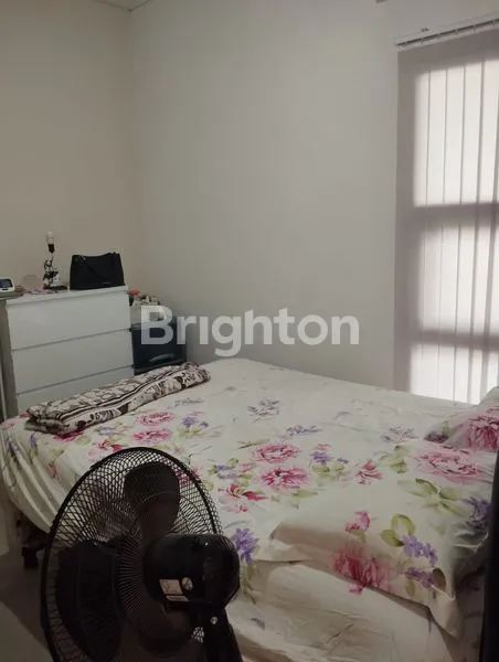 image RUMAH SEMI FURNISH 2 LANTAI 3 BR LOKASI STRATEGIS DI DENPASAR UTARA (2)