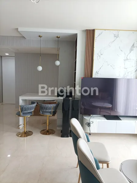 image APARTEMEN ONE ICON PUSAT TENGAH KOTA SBY, DEKAT TP, MEWAH MODERN 3BR FULL FURNISHED BARU (8)