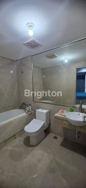 image THE PEAK TP 5 SURABAYA FULL FURNISHED VIEW CITY (3)