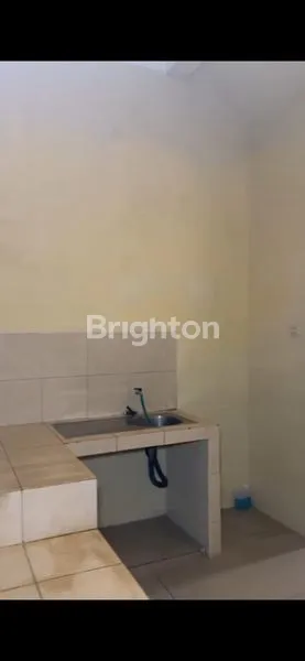 image RUKO 2 LANTAI  RAYA TENARU GRESIK LOKASI STRATEGIS DEPAN KANTOR KECAMATAN DAN ARAH PINTU TOL DRIYOREJO  (5)