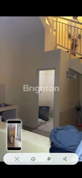 image RUKO 2 LANTAI  RAYA TENARU GRESIK LOKASI STRATEGIS DEPAN KANTOR KECAMATAN DAN ARAH PINTU TOL DRIYOREJO  (2)