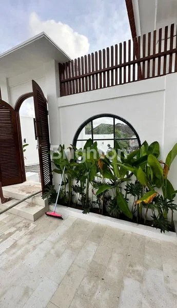 image VILLA BRAND NEW DISEWAKAN DI KEROBOKAN BALI (8)