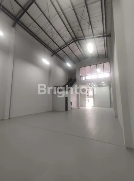 image GUDANG BIZPARK PIK2 JAKARTA UTARA (2)
