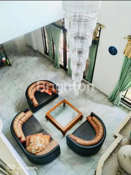 image RUMAH MEWAH 8 KT + KOLAM RENANG DI PONDOK CABE (7)