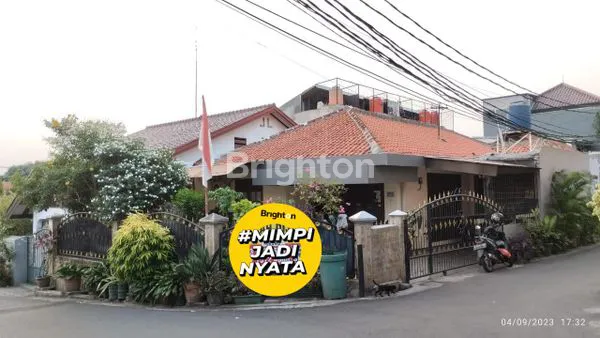 image HUNIAN STRATEGIS 4+1 KT DI PESANGGRAHAN, SHM (1)