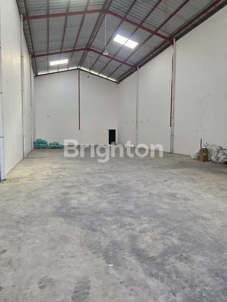 image GUDANG BARU DAN KANTOR DI KAMAL JAKARTA BARAT , BEBAS BANJIR, AKSES KONTAINER 40 FEET (3)