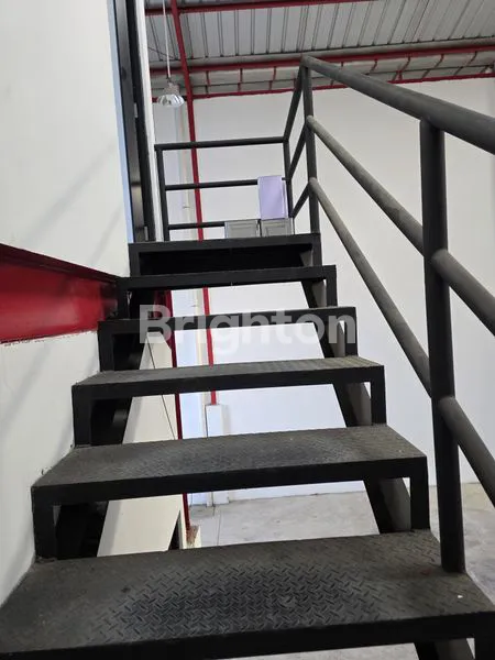 image GUDANG BARU DAN KANTOR DI KAMAL JAKARTA BARAT , BEBAS BANJIR, AKSES KONTAINER 40 FEET (7)