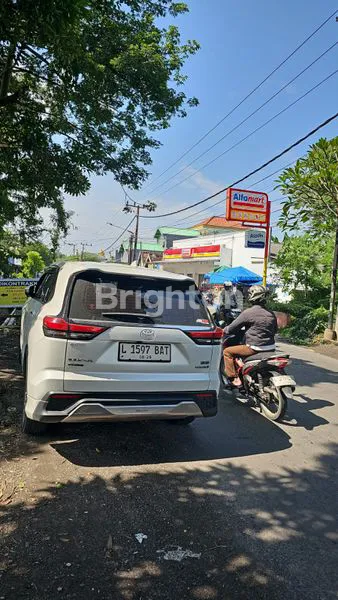 image RUMAH USAHA DI RAYA LAKARSANTRI CITRALAND SURABAYA (3)