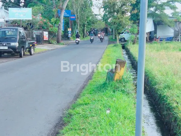 DISEWAKAN TANAH PINGGIR JALAN RAYA LOKASI SANGAT STRATEGIS