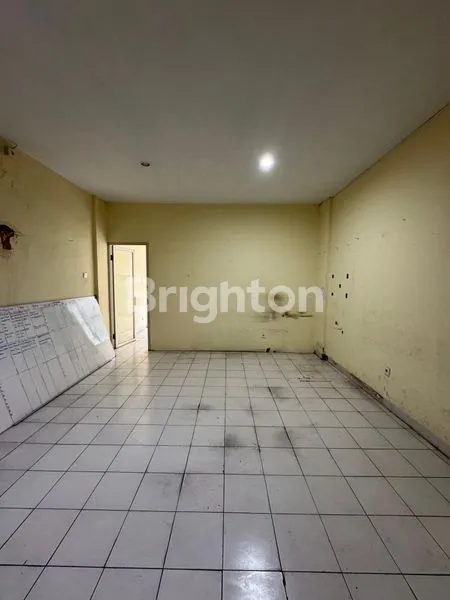 image RUKO STRATEGIS TEUKU UMAR, SHM, 3 LANTAI (4)