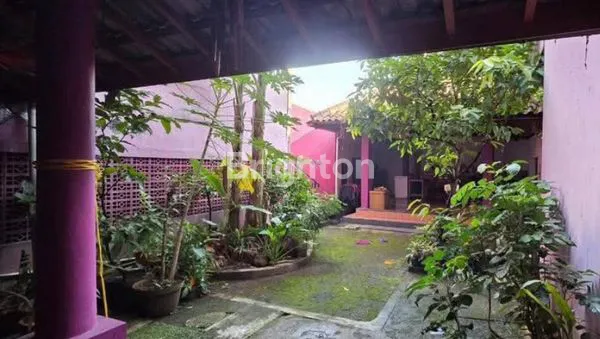 image RUMAH TANAH LUAS DI MENTENG (3)