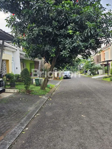 image RUMAH 1 LANTAI DICLUSTER TERDEPAN LEGENDA WISATA CIBUBUR BOGOR (2)