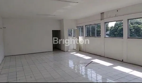 image JUAL GUDANG  LANTAI SUDAH EPOXY ATAP ELDERON, 2 CONT 40 FEET BISA BONGKAR SEKALIGUS (4)