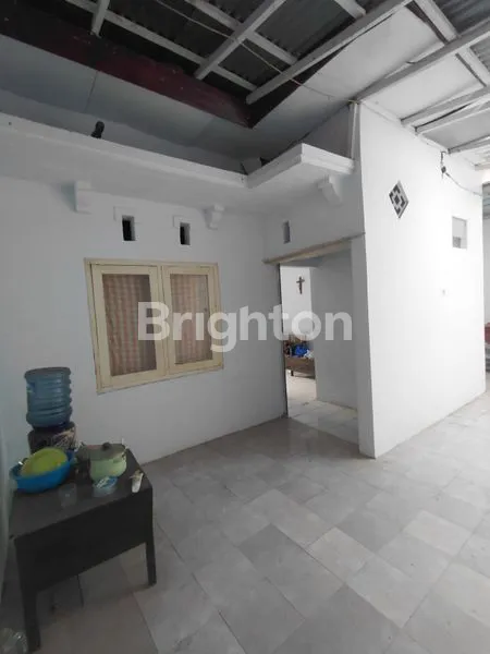 image RUMAH LUAS TERJANGKAU SEMI FURNISHED PERUMAHAN BEDALI AGUNG SIAP HUNI AREA NYAMAN RESIDENSIAL STRATEGIS SELANGKAH KE TOL LAWANG KABUPATEN MALANG  (7)