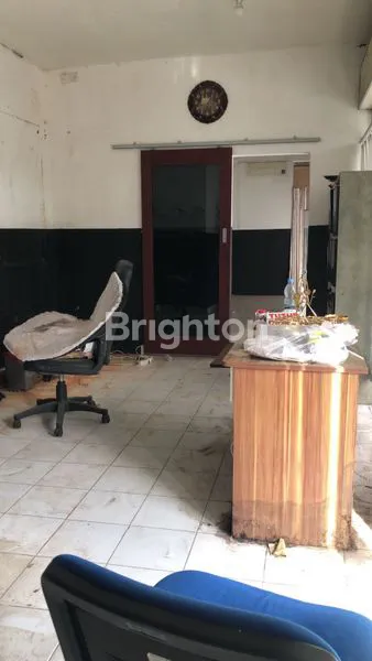 image TOKO DISEWAKAN AREA SEMINYAK (8)