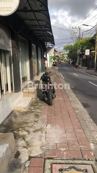 image TOKO DISEWAKAN AREA SEMINYAK (2)