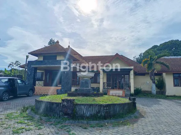 image RUMAH VILLA BESAR 3290M LAWANG  (3)