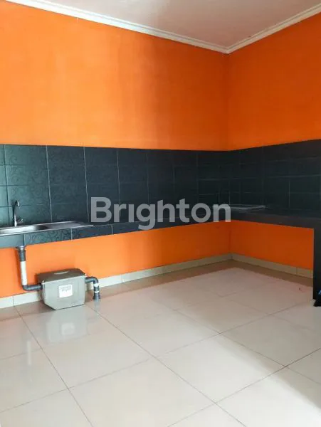 image RUMAH MEWAH DI SUMARECON BEKASI  (4)