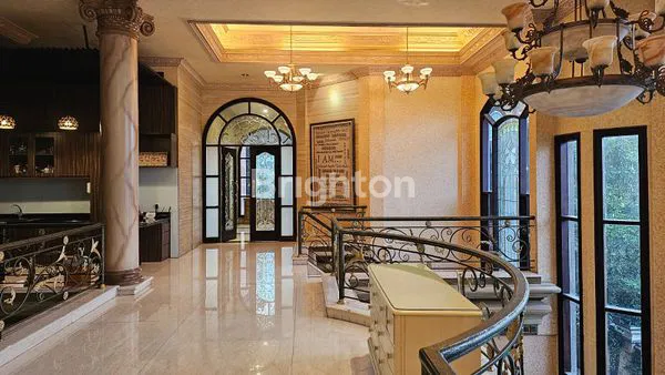 image RUMAH MEWAH ARAYA GALAXY BUMI PERMAI (8)