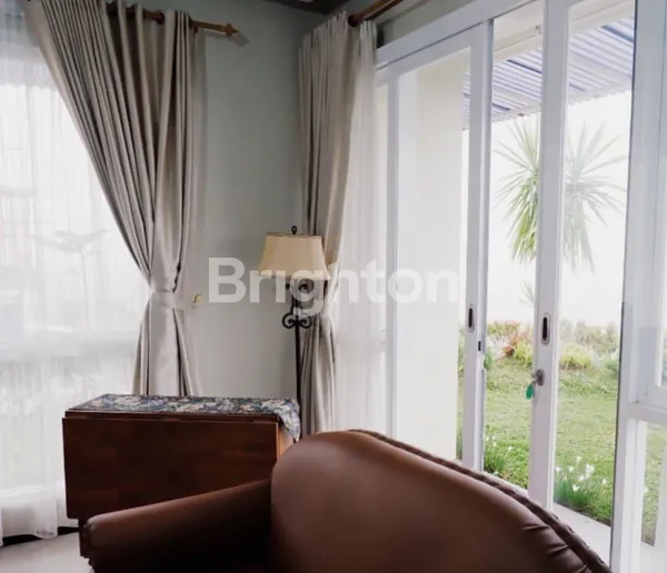 image JUAL CEPAT VILLA DI CISARUA BANDUNG BAWAH HARGA PASAR (5)