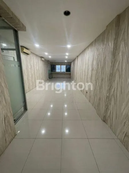 image RUKO STRATEGIS NEGO ABIS MURAH DEKAT MALL GANDARIA CITY KEBAYORAN LAMA JAKARTA SELATAN (7)