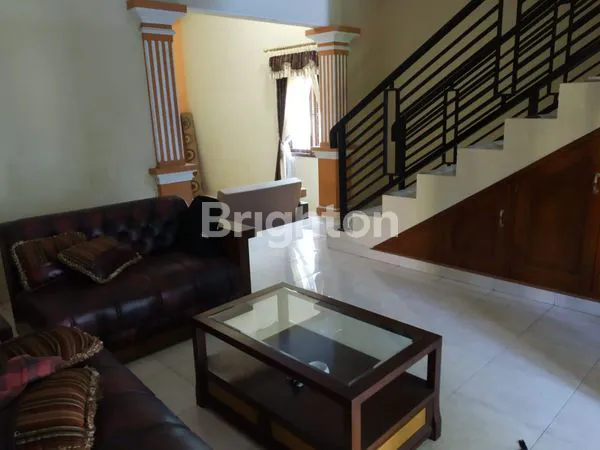 image RUMAH SEWA 2 LANTAI, LT 200M², 3 KT DI SOLO (6)