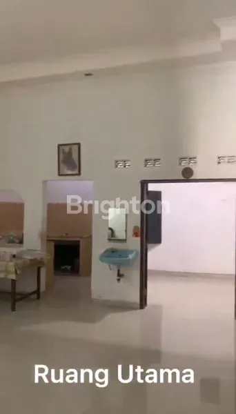 image DIJUAL CEPAT RUMAH DI UNGARAN TIMUR (2)