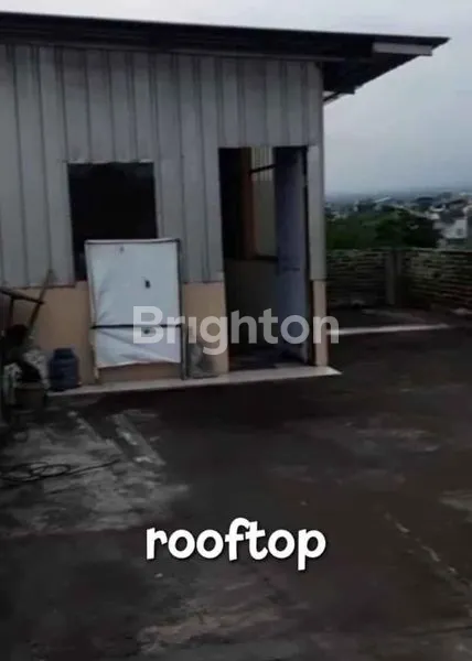 image RUMAH 2 LANTAI DI TUNJUNGSEKAR DEKAT KAMPUS MALANG (3)