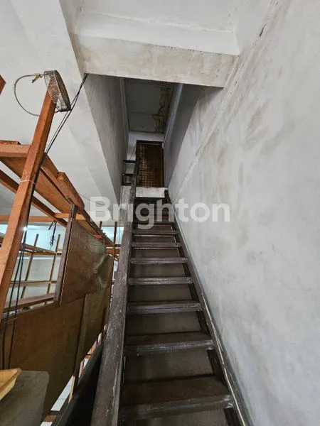 image RUKO MURAH STRATEGIS DI KAWASAN PASAR BALIKPAPAN PERMAI (4)