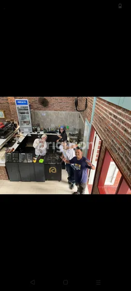 image HUNIAN & USAHA: RUMAH KAFE NYAMAN DI LOKASI AMAN (5)