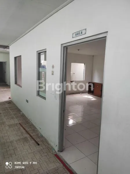 image RUKO STRATEGIS PINGGIR JALAN PARANGTRITIS EX KLINIK PRATAMA CITA SEHAT (6)