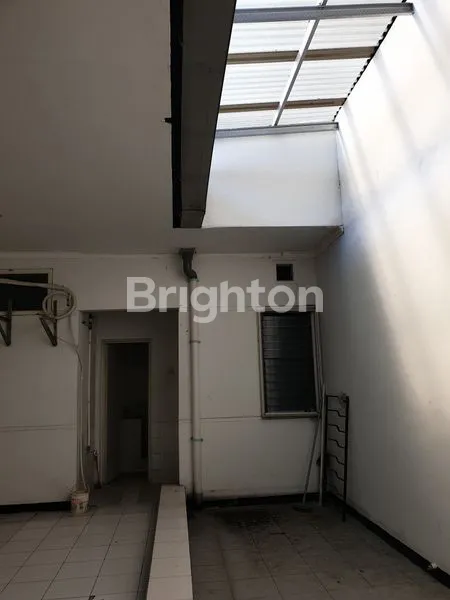 image RUMAH 1 LANTAI SIAP PAKAI, SUDAH RENOVASI, 3+1 KAMAR TIDUR DALAM KOMPLEK ONE GATE ARAYA 2, DEKAT KE RAYA MERR (6)