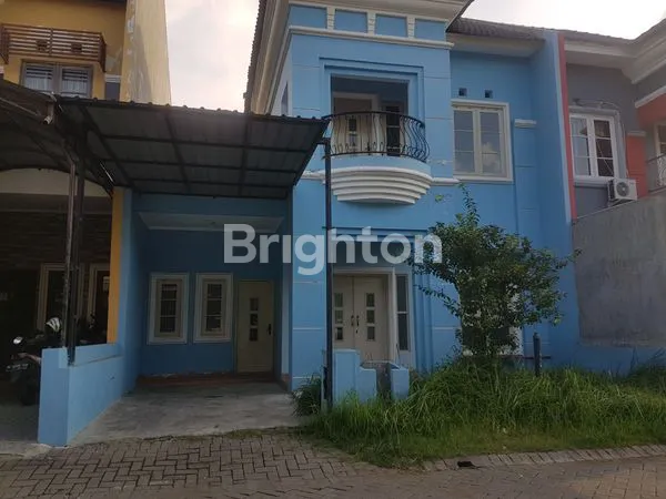 image RUMAH 2 LANTAI TENGAH KOTA SIDOARJO (1)